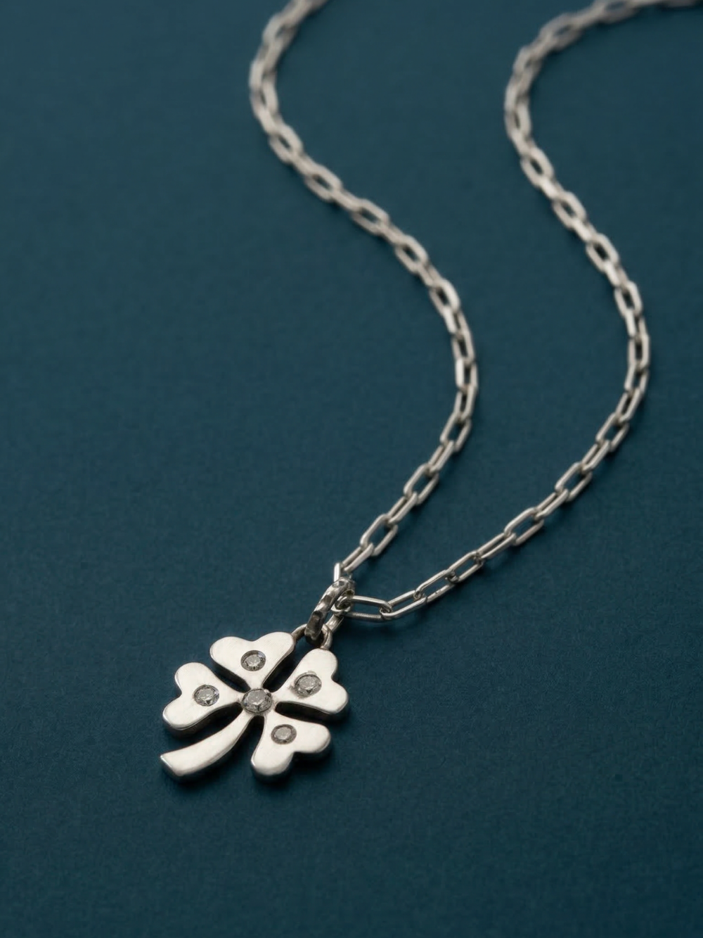 Collar Loto Plata