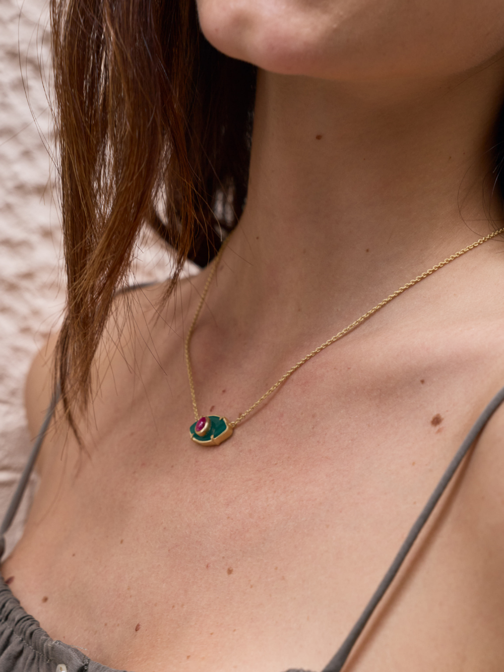 Collar Syri